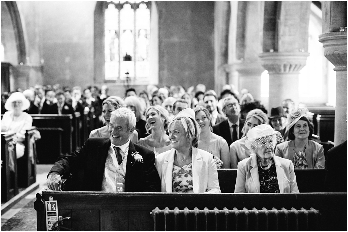 wedding-church-service-photographs