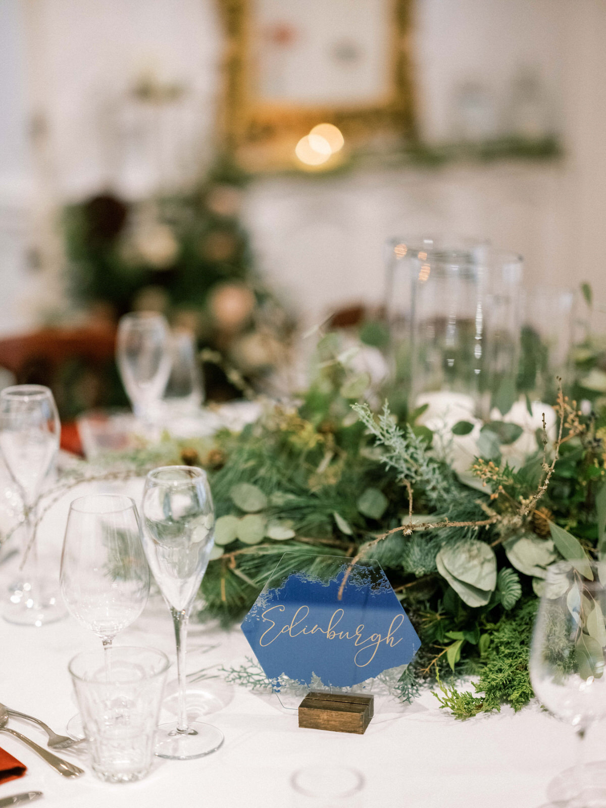 Winter wedding table idea